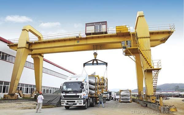 Cần cẩu giàn dầm đôi dầm ở Nam Phi với CE SGS ISO GOST