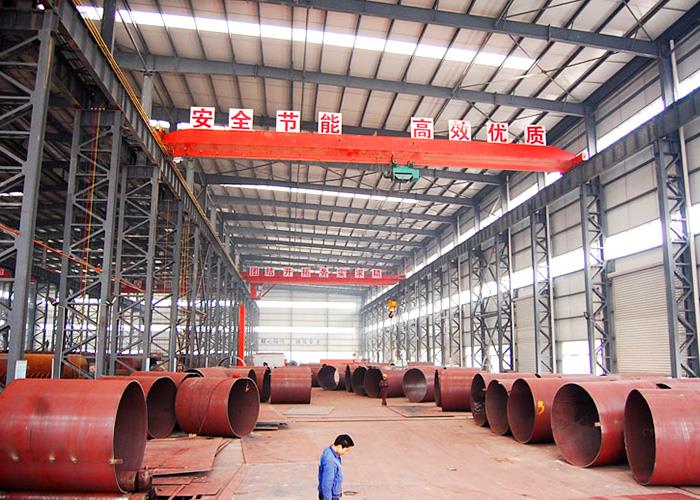 Thiết bị cẩu trục