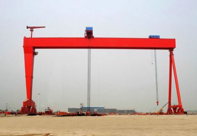 Cần cẩu giàn đôi cho ngành đóng tàu
