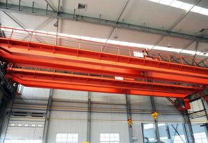 Cần cẩu bằng chứng nổ nổ