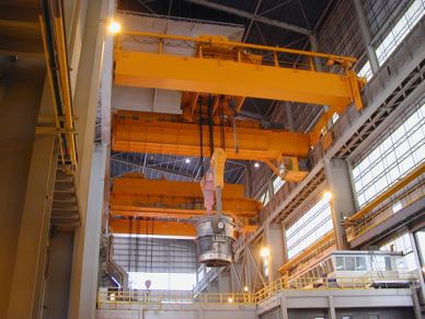 PLC điều khiển có sẵn nhiệt đúc trên không cần cẩu