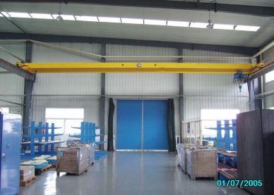 Điều khiển từ xa đơn dầm trên không cần cẩu